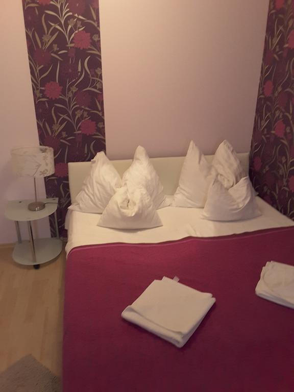 Isabell Apartments Győr Zewnętrze zdjęcie
